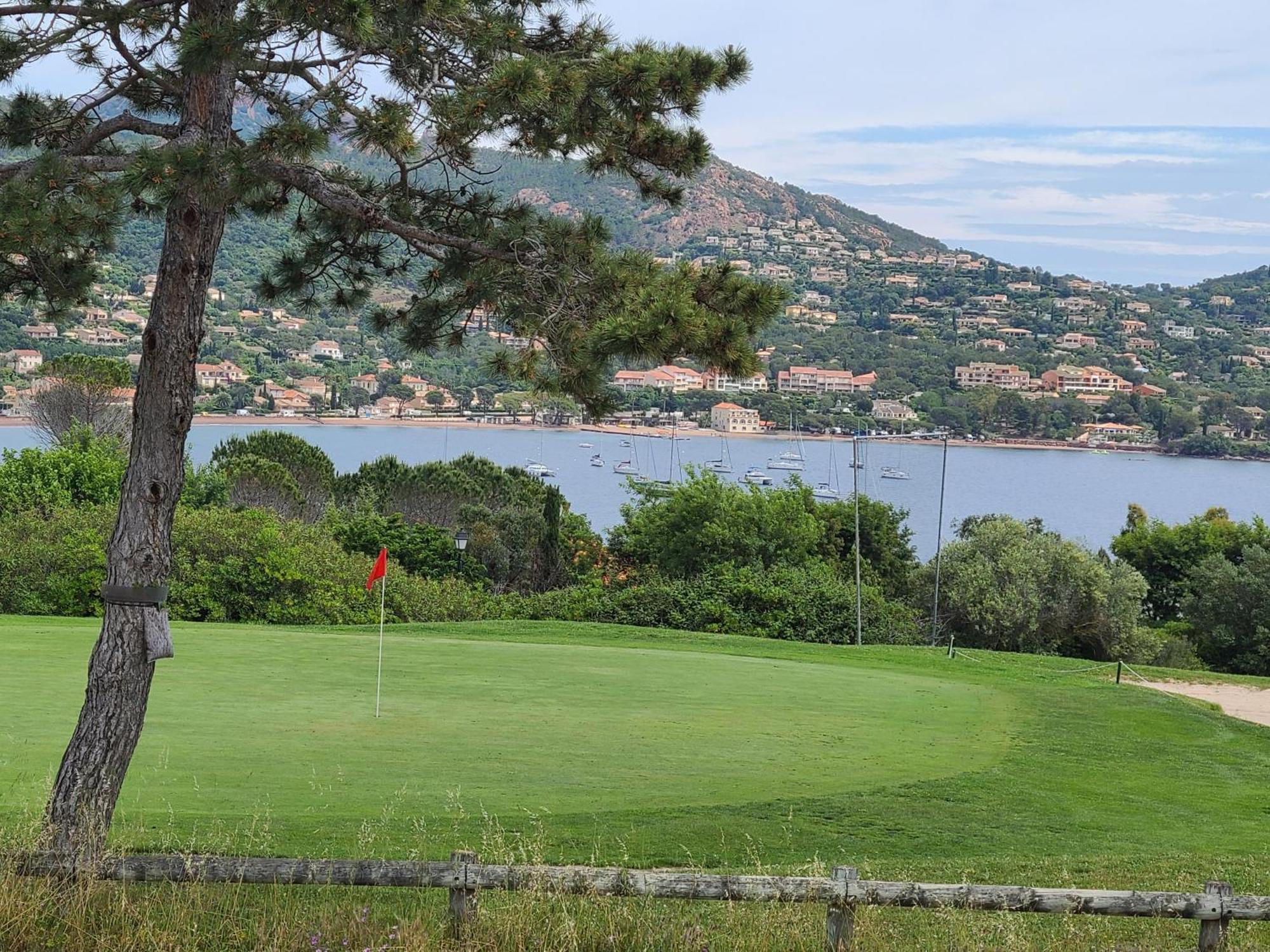 Evasion Nature A Cap Esterel Jardin, Mer & Golf Tout Confort Saint-Raphaël Εξωτερικό φωτογραφία